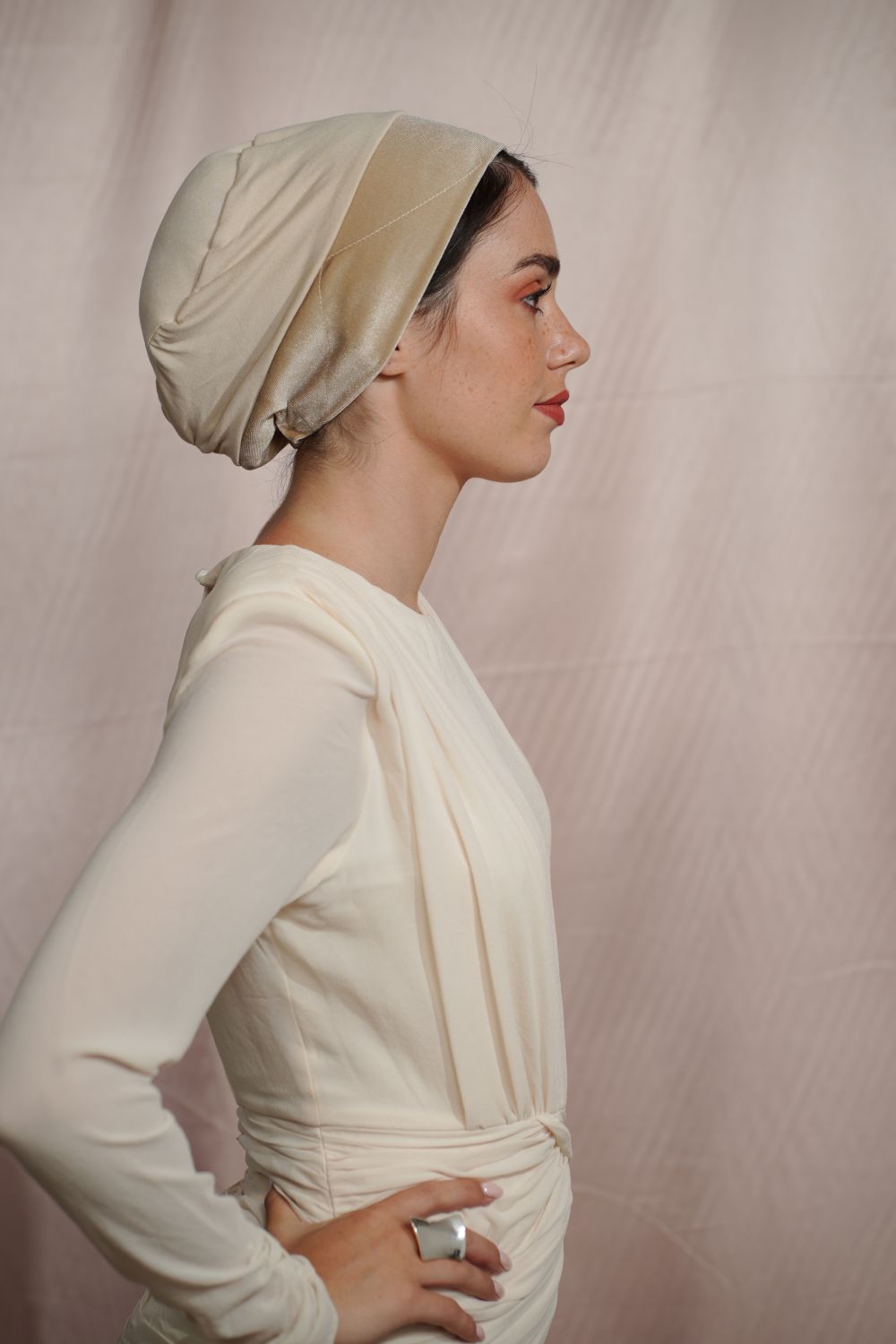 בובו קל 2 שחור/לבן/ניוד