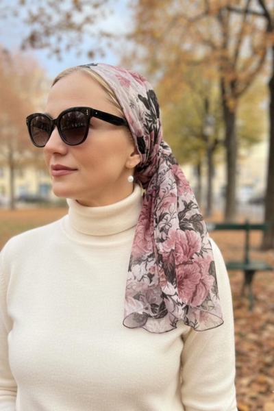 טפחת שיפון רוד עם פרחים