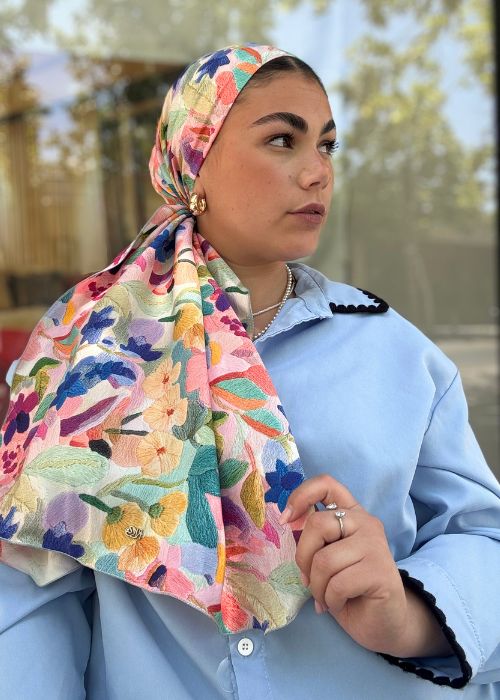 מטפחת מודפסת פרחונית צבעי קיץ