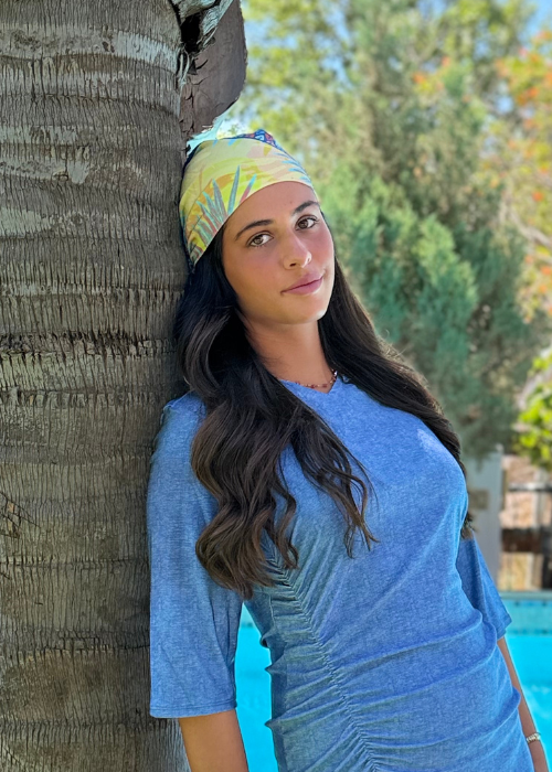 מטפחת משולשת צבעונית לקיץ – תמונה 3