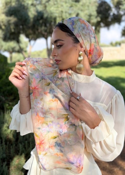 מטפחת פרחונית צבעונית – תמונה 3