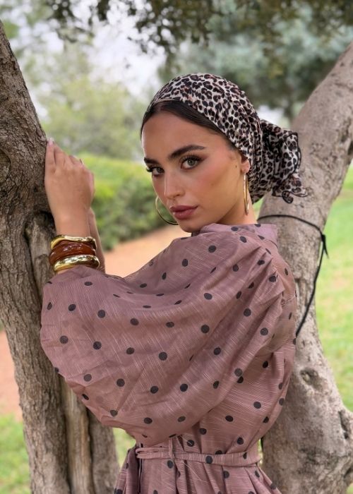 מטפחת מודפסת מנומרת – תמונה 5