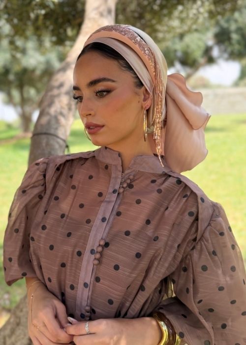 קשת ורודה עם מפל פאייטים (לא כולל המטפחת) – תמונה 5