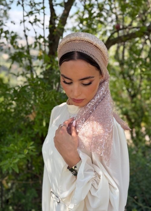 מטפחת קשת פאייטים ורודה – תמונה 3